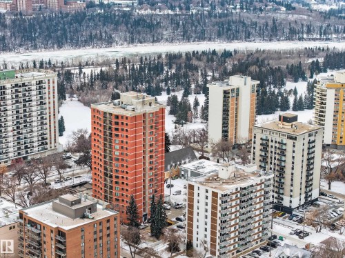 602 9916 113 Street, Edmonton, AB - Outdoor