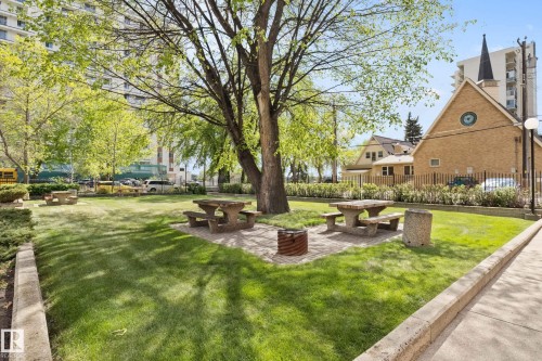 602 9916 113 Street, Edmonton, AB - Outdoor