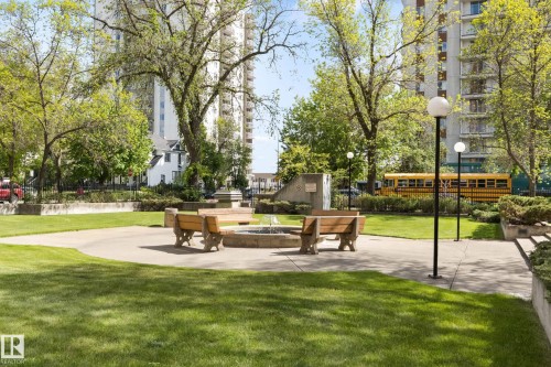 602 9916 113 Street, Edmonton, AB - Outdoor