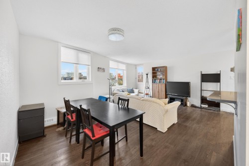 602 9916 113 Street, Edmonton, AB - Indoor Photo Showing Other Room