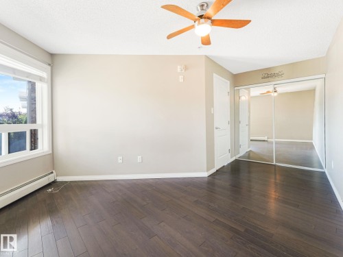 7330 7327 South Terwillegar Drive, Edmonton, AB - Indoor Photo Showing Other Room