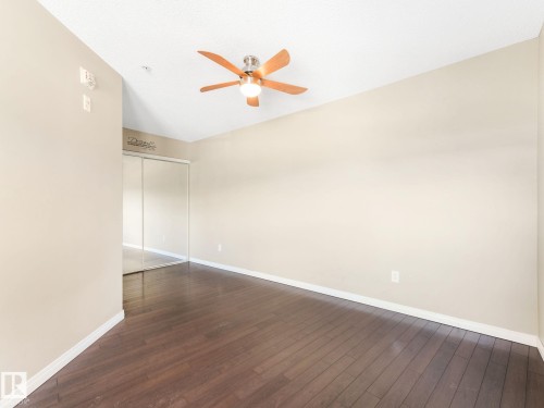 7330 7327 South Terwillegar Drive, Edmonton, AB - Indoor Photo Showing Other Room