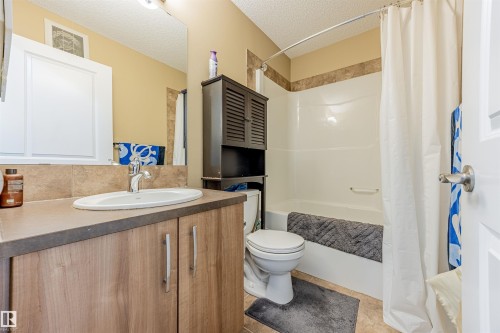 1312 74 Street, Edmonton, AB - Indoor Photo Showing Bathroom