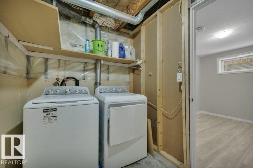 2338 29A Avenue, Edmonton, AB - Indoor Photo Showing Laundry Room