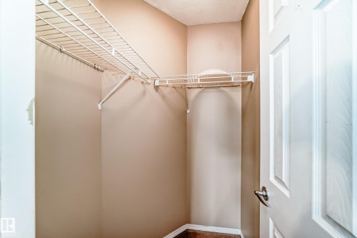 48 150 Edwards Drive, Edmonton, AB - Indoor With Storage
