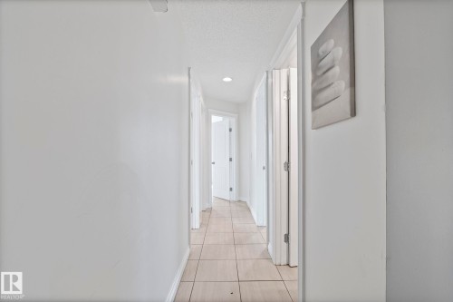 11918 68 Street, Edmonton, AB - Indoor Photo Showing Other Room