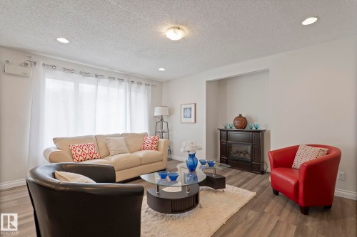 11918 68 Street, Edmonton, AB - Indoor Photo Showing Living Room With Fireplace
