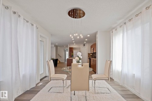 11918 68 Street, Edmonton, AB - Indoor