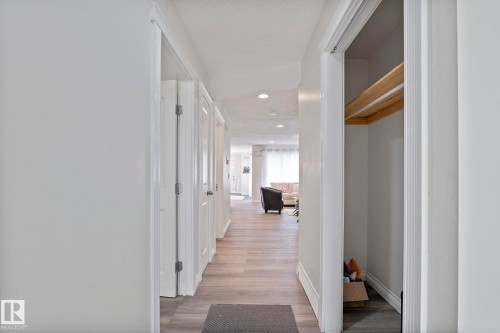 11918 68 Street, Edmonton, AB - Indoor Photo Showing Other Room