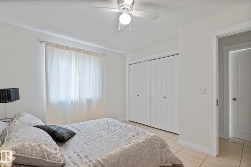 11918 68 Street, Edmonton, AB - Indoor Photo Showing Bedroom