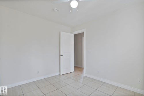 11918 68 Street, Edmonton, AB - Indoor Photo Showing Other Room