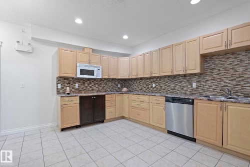 11918 68 Street, Edmonton, AB - Indoor Photo Showing Kitchen With Double Sink