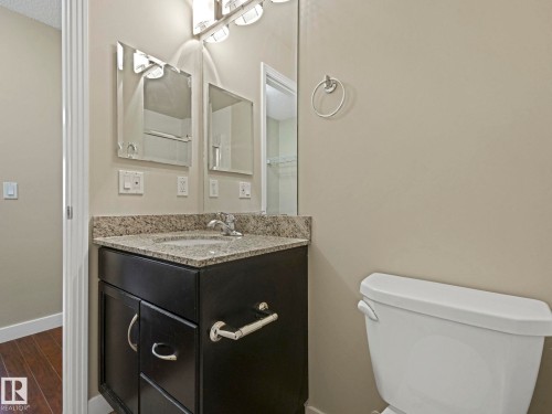 317 12650 142 Avenue, Edmonton, AB - Indoor Photo Showing Bathroom