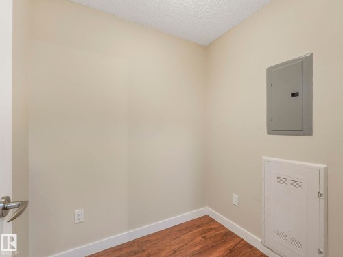 317 12650 142 Avenue, Edmonton, AB - Indoor Photo Showing Other Room