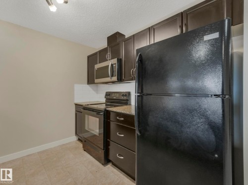 317 12650 142 Avenue, Edmonton, AB - Indoor Photo Showing Kitchen