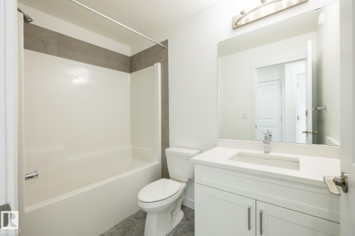 64 Covell Common, Spruce Grove, AB - Indoor Photo Showing Bathroom
