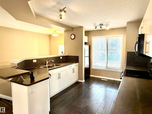 1641 Towne Centre Boulevard, Edmonton, AB - Indoor Photo Showing Kitchen With Double Sink
