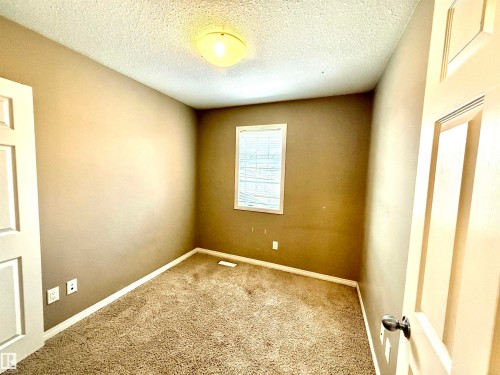 1641 Towne Centre Boulevard, Edmonton, AB - Indoor Photo Showing Other Room