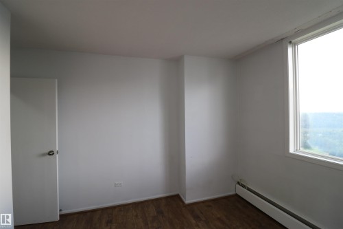 1403 9816 112 Street, Edmonton, AB - Indoor Photo Showing Other Room