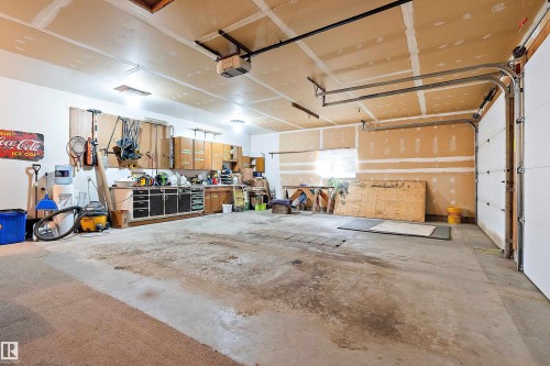 240028 Twp 460, Rural Wetaskiwin County, AB - Indoor Photo Showing Garage