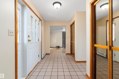 240028 Twp 460, Rural Wetaskiwin County, AB - Indoor Photo Showing Other Room