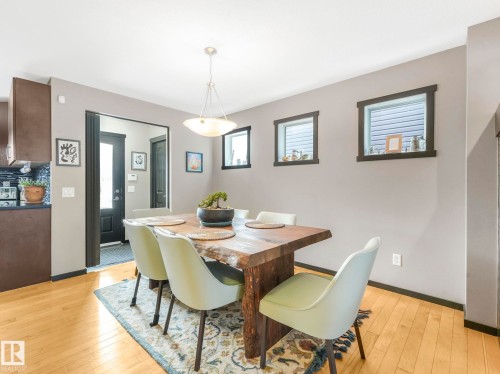 5213 2A Avenue, Edmonton, AB - Indoor Photo Showing Dining Room