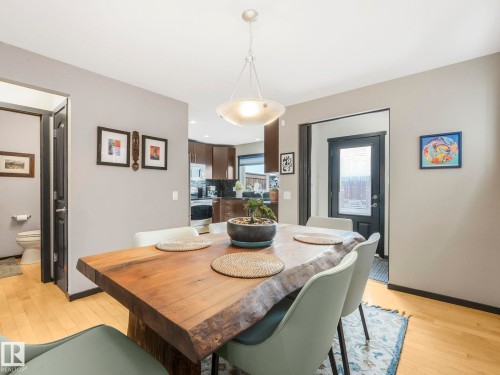 5213 2A Avenue, Edmonton, AB - Indoor Photo Showing Dining Room