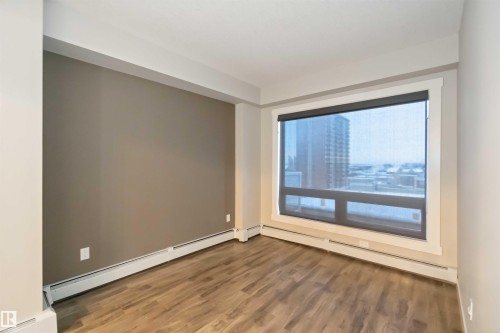 602 10226 104 Street, Edmonton, AB - Indoor Photo Showing Other Room