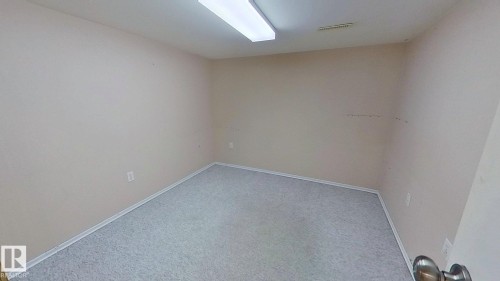4710 56 Avenue, Bruderheim, AB - Indoor Photo Showing Other Room