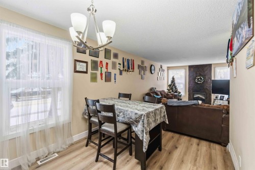17118 108 Street, Edmonton, AB - Indoor Photo Showing Dining Room