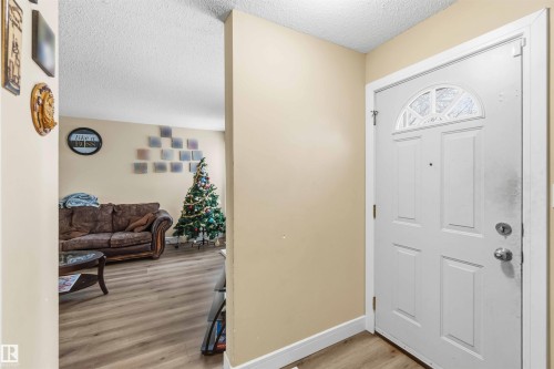 17118 108 Street, Edmonton, AB - Indoor Photo Showing Other Room