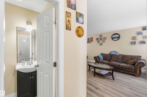 17118 108 Street, Edmonton, AB - Indoor