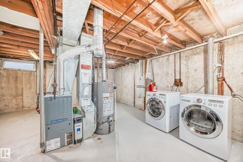 2 Grandin Village, St. Albert, AB - Indoor Photo Showing Laundry Room