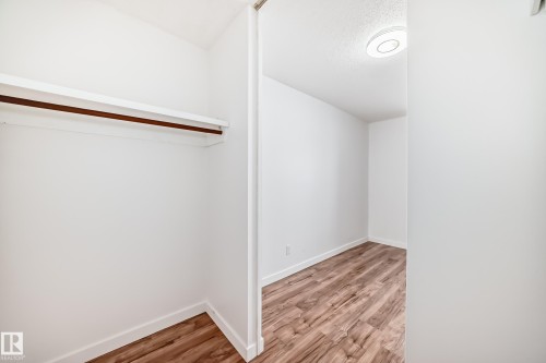 2 Grandin Village, St. Albert, AB - Indoor Photo Showing Other Room