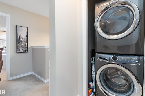 42 6835 Speaker Vista, Edmonton, AB - Indoor Photo Showing Laundry Room