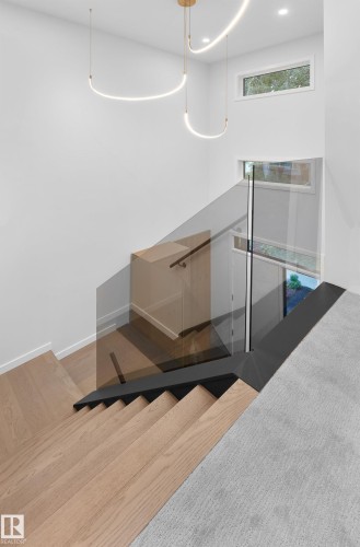 8318 120 Street, Edmonton, AB - Indoor Photo Showing Other Room