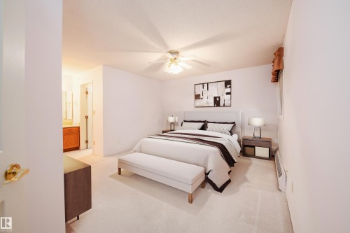 111 10935 21 Avenue, Edmonton, AB - Indoor Photo Showing Bedroom