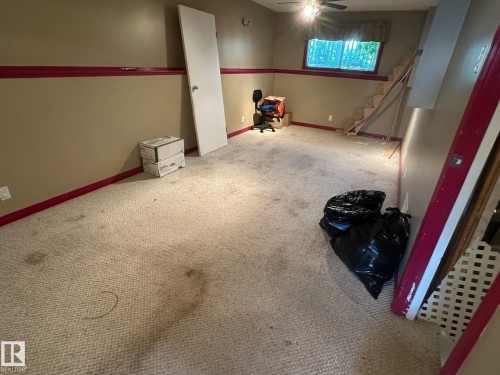 1023 35 Street, Edmonton, AB - Indoor