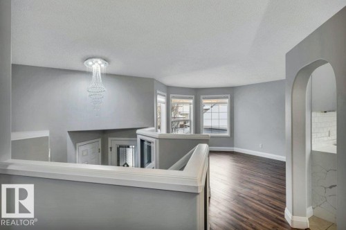 2812 40A Avenue, Edmonton, AB - Indoor Photo Showing Other Room