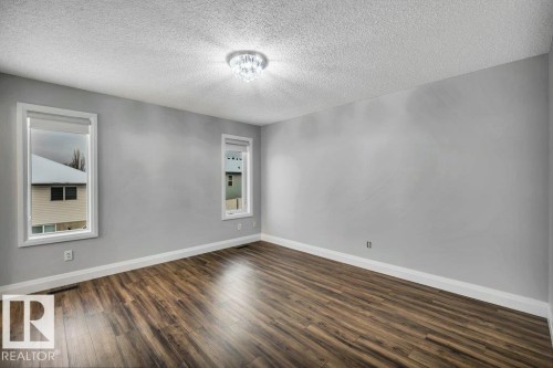 2812 40A Avenue, Edmonton, AB - Indoor Photo Showing Other Room