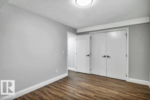 2812 40A Avenue, Edmonton, AB - Indoor Photo Showing Other Room