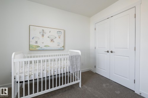5226 Kinney Place, Edmonton, AB - Indoor Photo Showing Bedroom