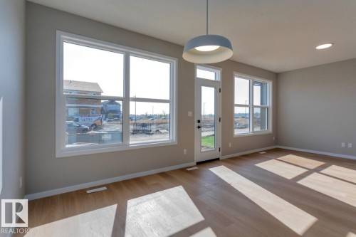 7113 51 Avenue, Beaumont, AB - Indoor Photo Showing Other Room