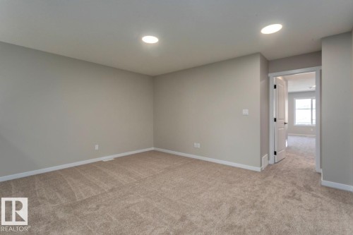 7113 51 Avenue, Beaumont, AB - Indoor Photo Showing Other Room