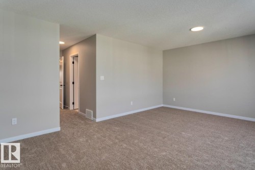 7113 51 Avenue, Beaumont, AB - Indoor Photo Showing Other Room