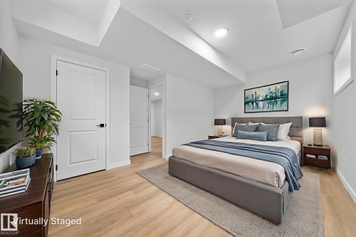 16521 20 Avenue, Edmonton, AB - Indoor Photo Showing Bedroom