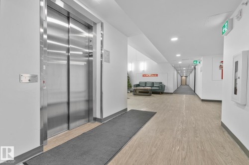 114 9504 182 Street, Edmonton, AB - Indoor Photo Showing Other Room