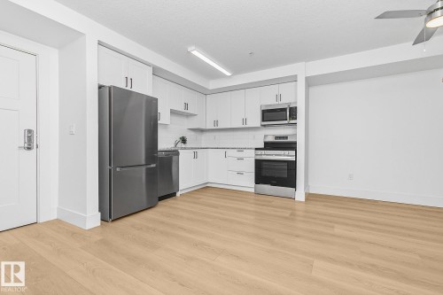 114 9504 182 Street, Edmonton, AB - Indoor Photo Showing Kitchen