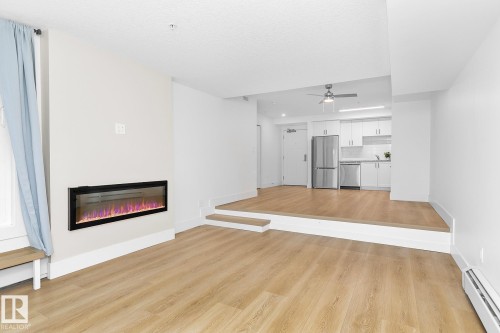 114 9504 182 Street, Edmonton, AB - Indoor With Fireplace
