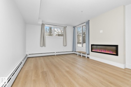 114 9504 182 Street, Edmonton, AB - Indoor With Fireplace